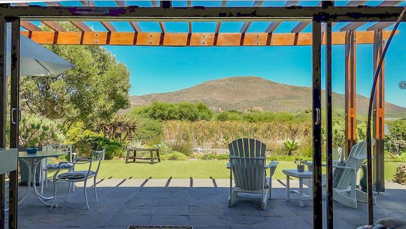 3 Bedroom Property for Sale in Lake Michelle Western Cape